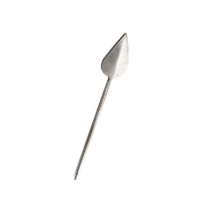 Heart-shaped castration scalpel